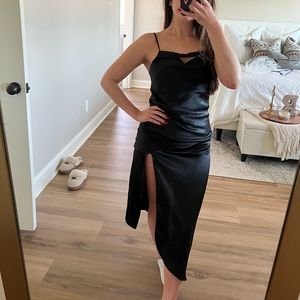 Black midi dress w/ slit